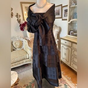 Jovani beautiful/gorgeous black satin gown SZ  10. C:3092-5/19/26